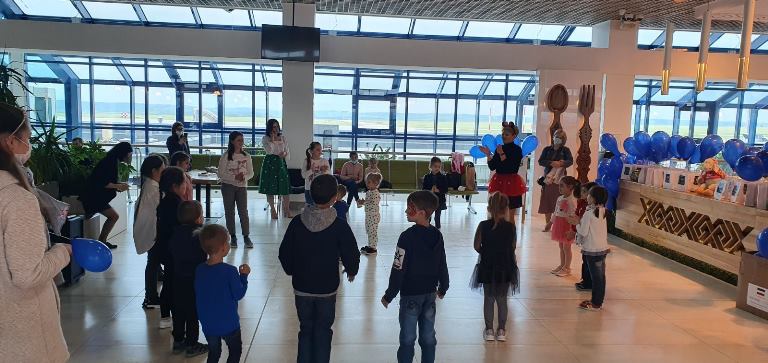 DE ZIUA INTERNAȚIONALĂ A COPIILOR SINDICATUL &quot;FRONTIERA&quot; A ORGANIZAT MAI MULTE ACTIVITĂȚI&quot;