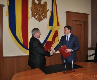mr. Mihail Lascu, the president of Federation 